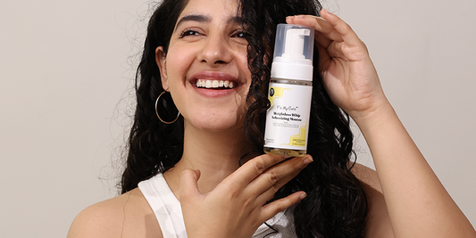 Winter vs. Summer Curl Care: Why a Leave-In Cream for Curly Hair Is Your Year-Round Essential